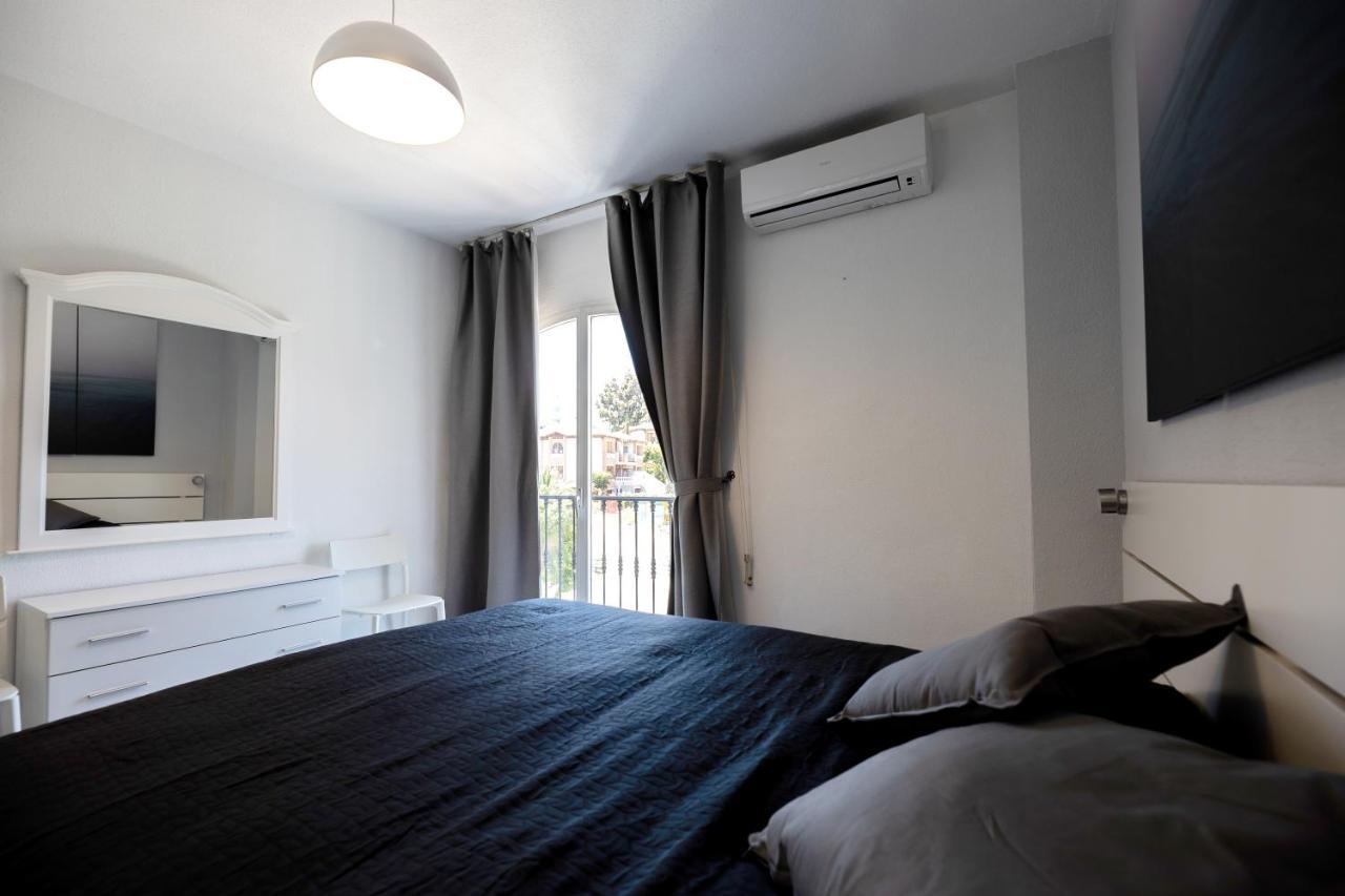 Spacious 2-Bedroom Apartment With Free Parking Sitio de Calahonda Dış mekan fotoğraf