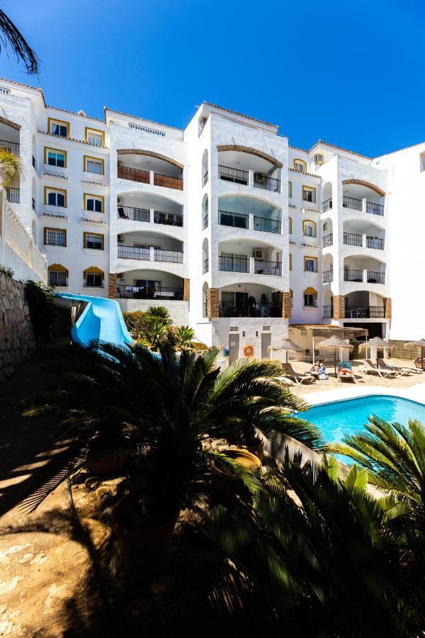 Spacious 2-Bedroom Apartment With Free Parking Sitio de Calahonda Dış mekan fotoğraf