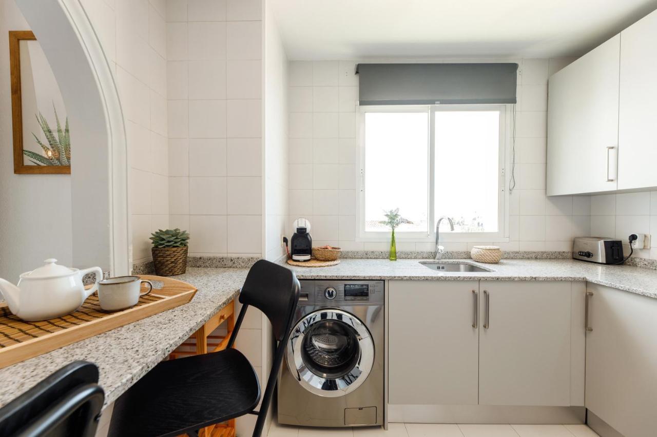 Spacious 2-Bedroom Apartment With Free Parking Sitio de Calahonda Dış mekan fotoğraf