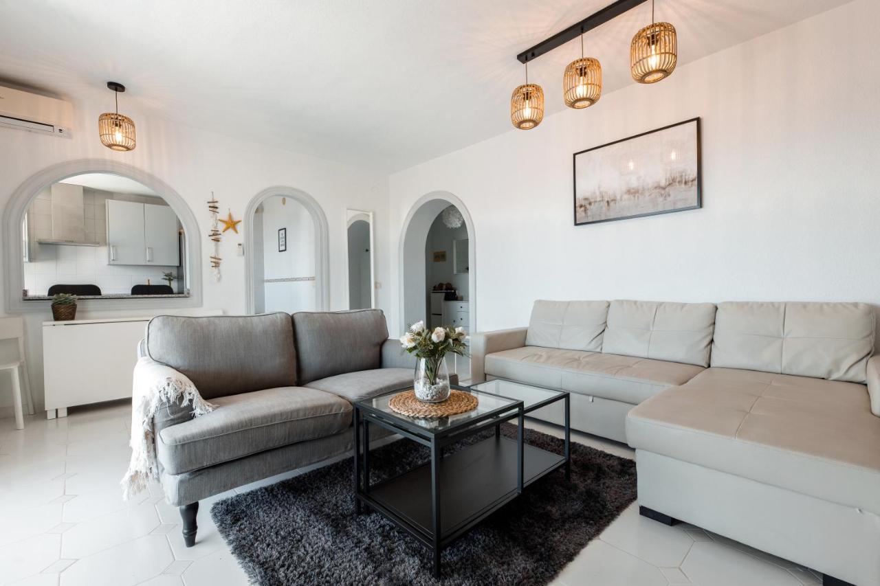 Spacious 2-Bedroom Apartment With Free Parking Sitio de Calahonda Dış mekan fotoğraf