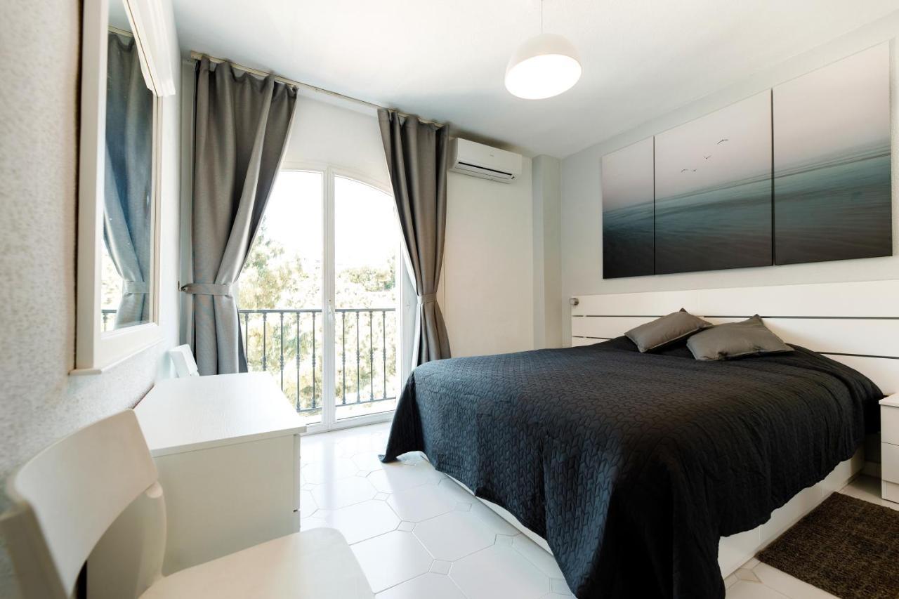 Spacious 2-Bedroom Apartment With Free Parking Sitio de Calahonda Dış mekan fotoğraf